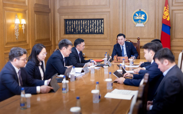 Татварын тухай хуульд аж ахуйн нэгж, иргэддээ боломж олгосон нэмэлт, өөрчлөлт оруулж, яаралтай хэлэлцүүлэхийг Ерөнхий сайд Н.Учрал үүрэг болголоо